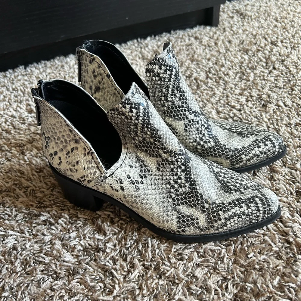 Blondo Eliza Waterproof Snakeskin Ankle Boots